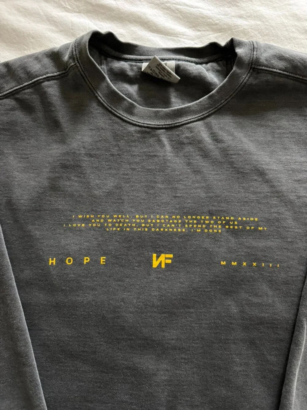 NF Hope “Done Running” Crewneck Sweatshirt Gray Yellow Graphic Size XL - Picture 2 of 4